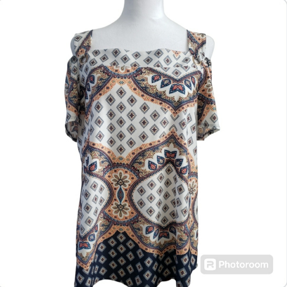 PerSeption Concept Over the Shoulder Cut-Out Blouse - Size L